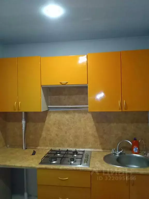 2-к кв. Волгоградская область, Волжский Советская ул., 16 (44.0 м) - Фото 1