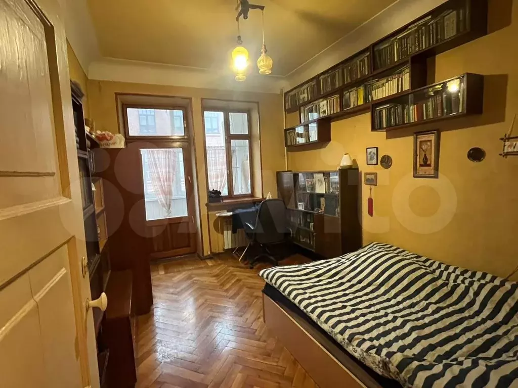2-к. квартира, 65 м, 2/4 эт. - Фото 1