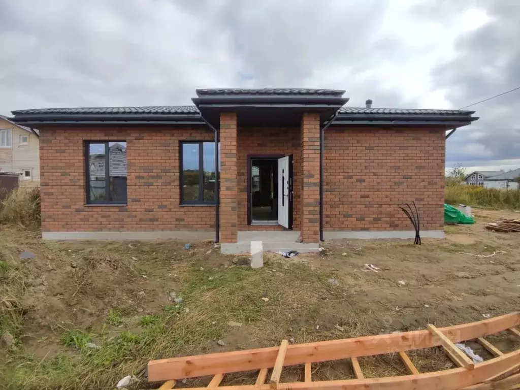 Дом в Тверская область, Калининский муниципальный округ, пос. ... - Фото 1