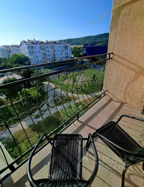 2-к кв. Краснодарский край, Геленджик Дивноморская ул., 37к9 (54.0 м) - Фото 1