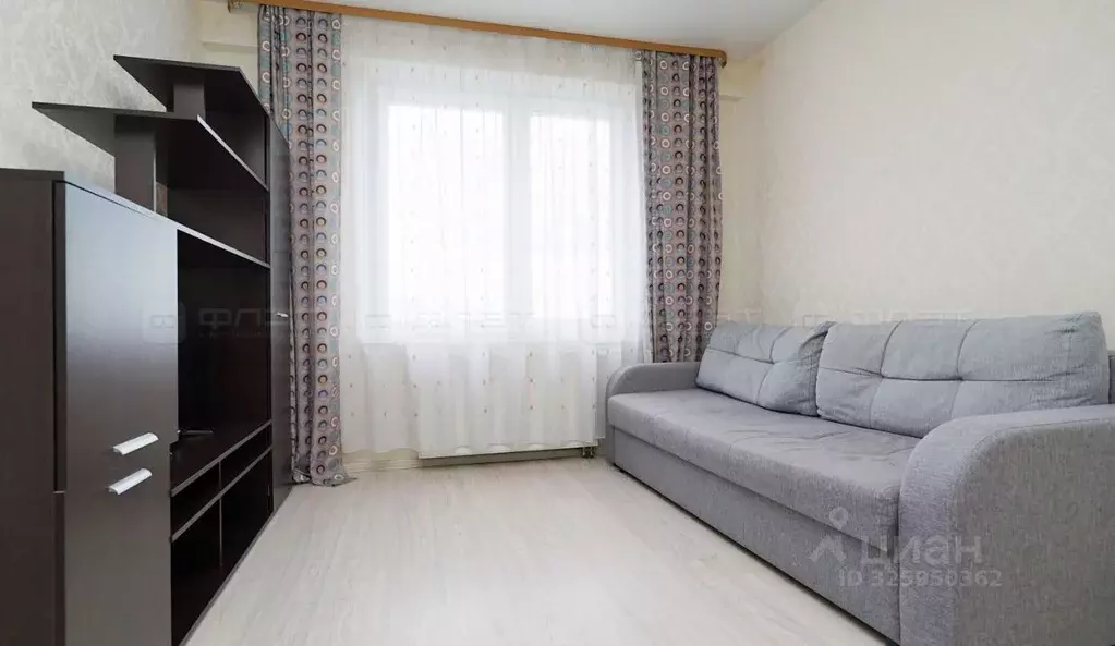 1-к кв. Татарстан, Казань Тэцевская ул., 4Б (33.0 м) - Фото 1