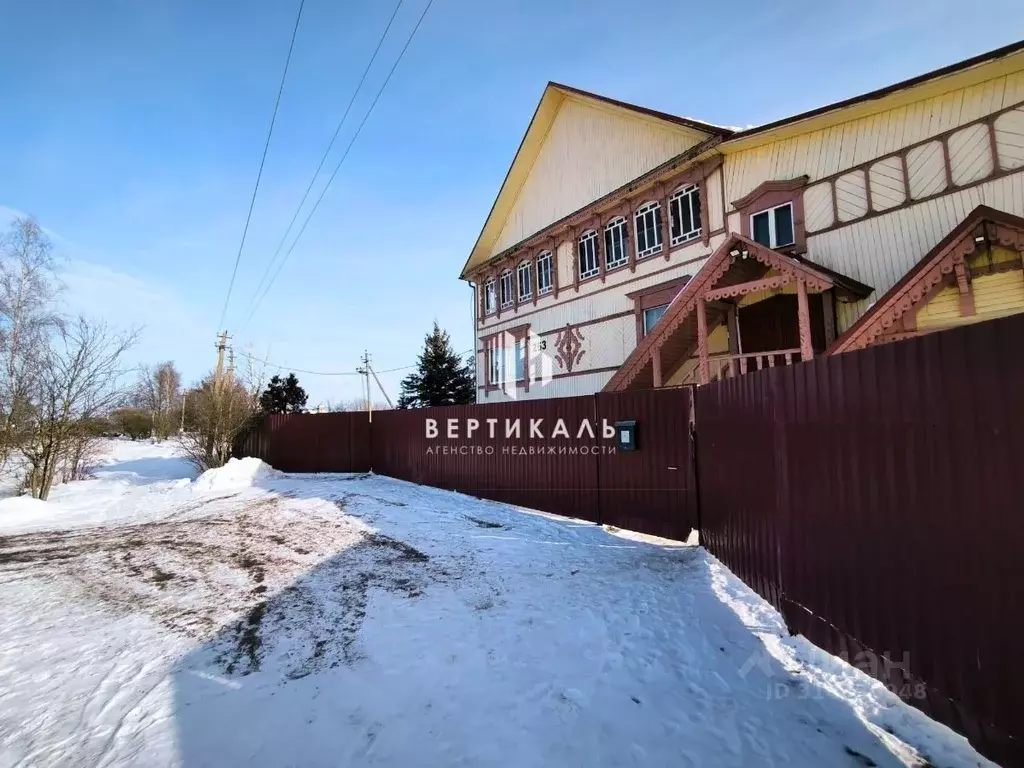 Дом в Новгородская область, Новгородский район, Трубичинское с/пос, д. ... - Фото 0