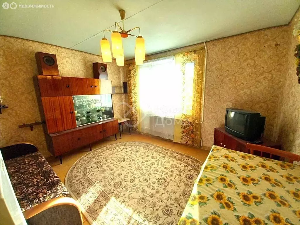 2-комнатная квартира: Волжский, улица Наримана Нариманова, 25 (46 м) - Фото 0