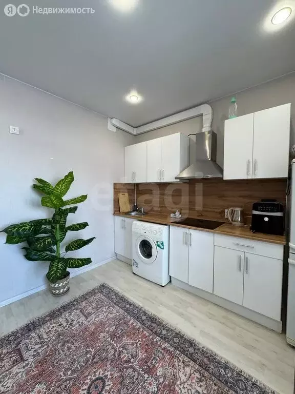 1-комнатная квартира: Белгород, Кирпичная улица, 65 (46.9 м) - Фото 2