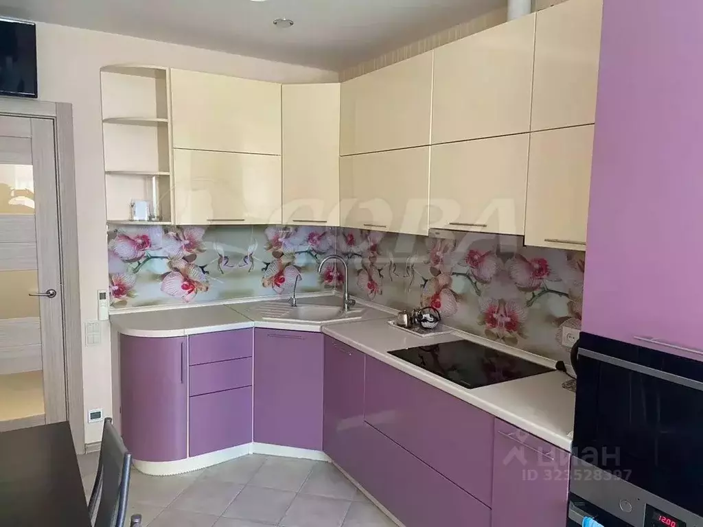 3-к кв. Тюменская область, Тюмень ул. Казачьи луга, 12 (69.9 м) - Фото 1