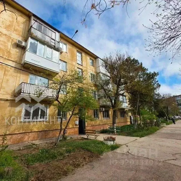 1-к кв. Крым, Евпатория городской округ, Мирный пгт просп. Мира, 15 ... - Фото 1