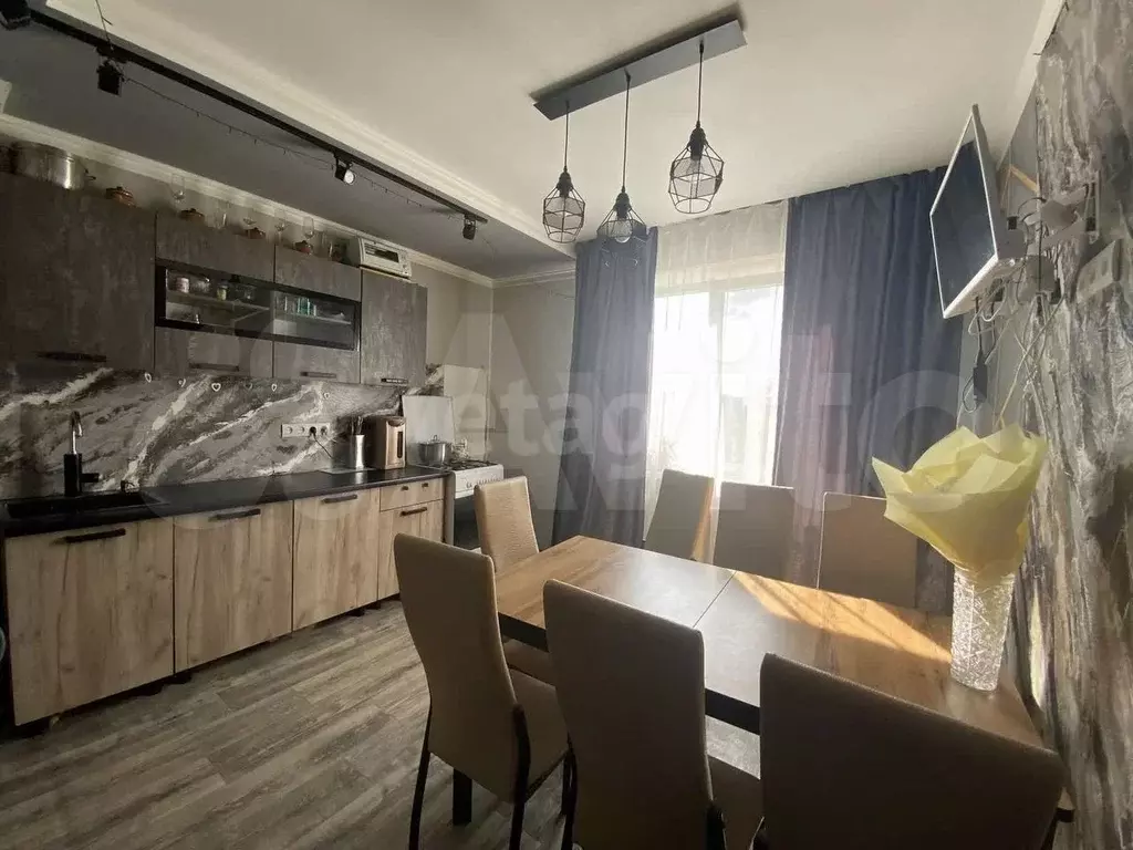 3-к. квартира, 66 м, 5/5 эт. - Фото 1