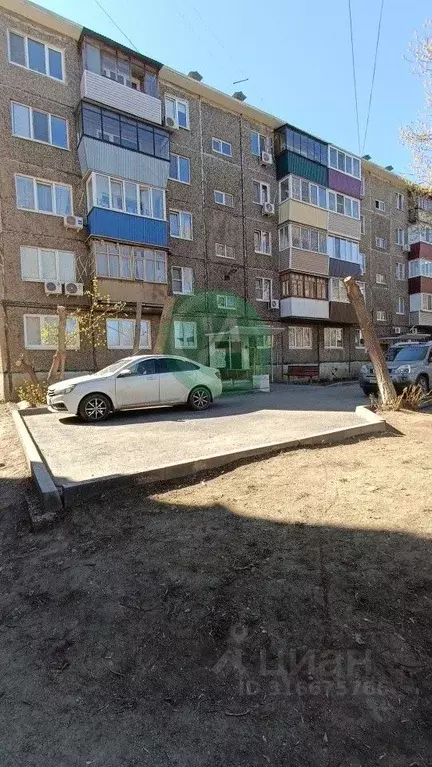 3-к кв. Оренбургская область, Орск Новый город мкр, ул. Краматорская ... - Фото 0