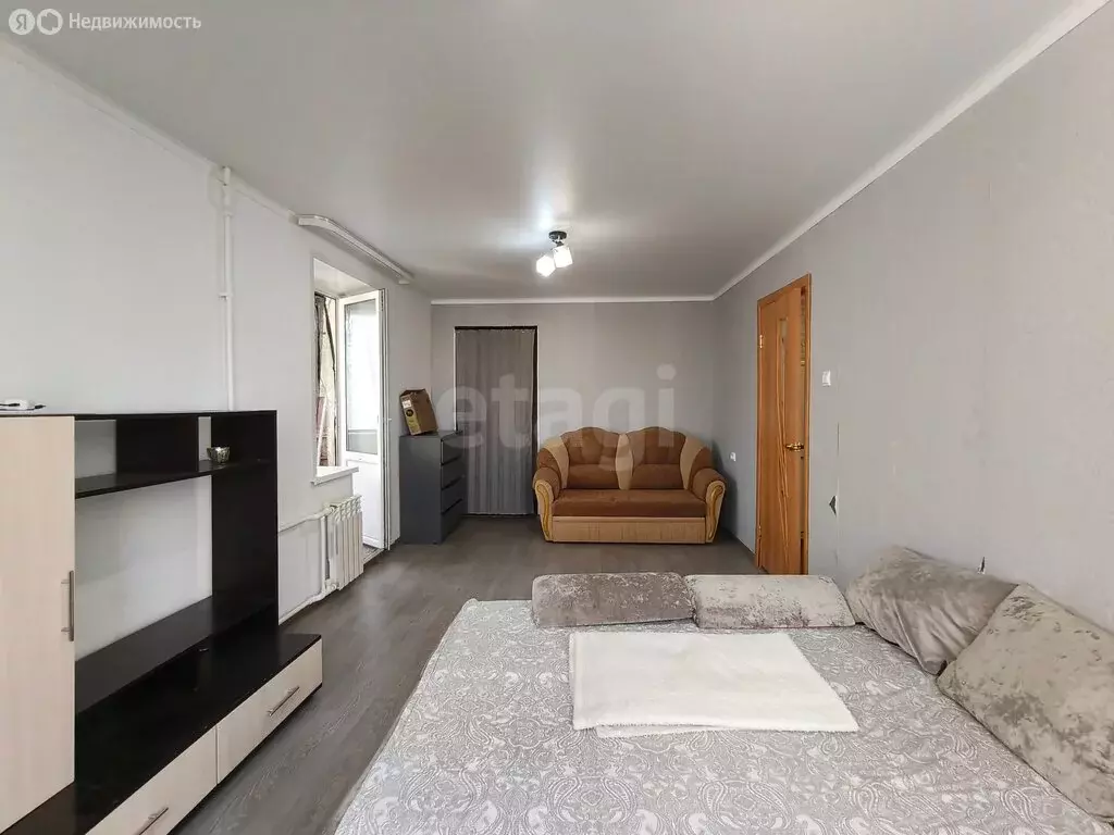 1-комнатная квартира: Альметьевск, улица Тельмана, 66 (35 м) - Фото 1