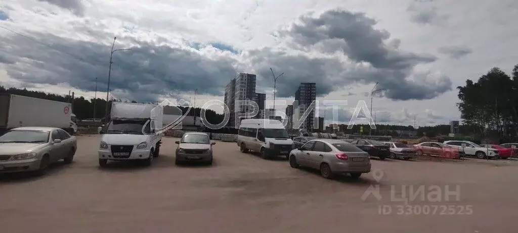 Торговая площадь в Тюменская область, Тюмень ул. Московский Тракт, 170 ... - Фото 1