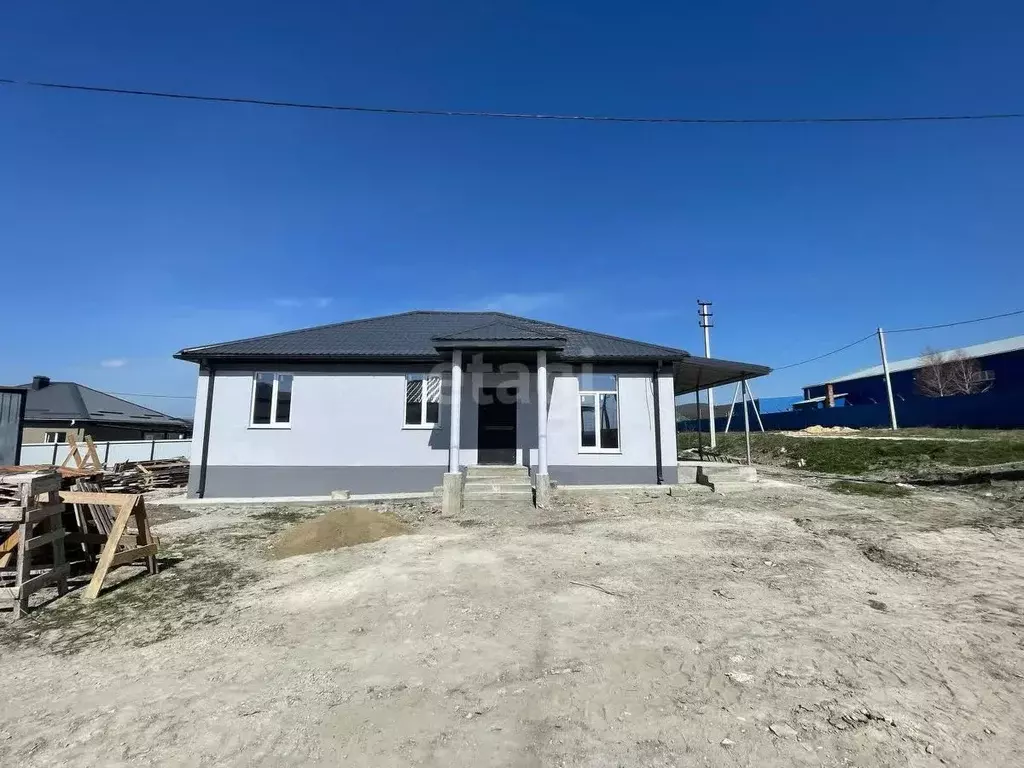 Дом в Краснодарский край, Новороссийск городской округ, Семигорский ... - Фото 1