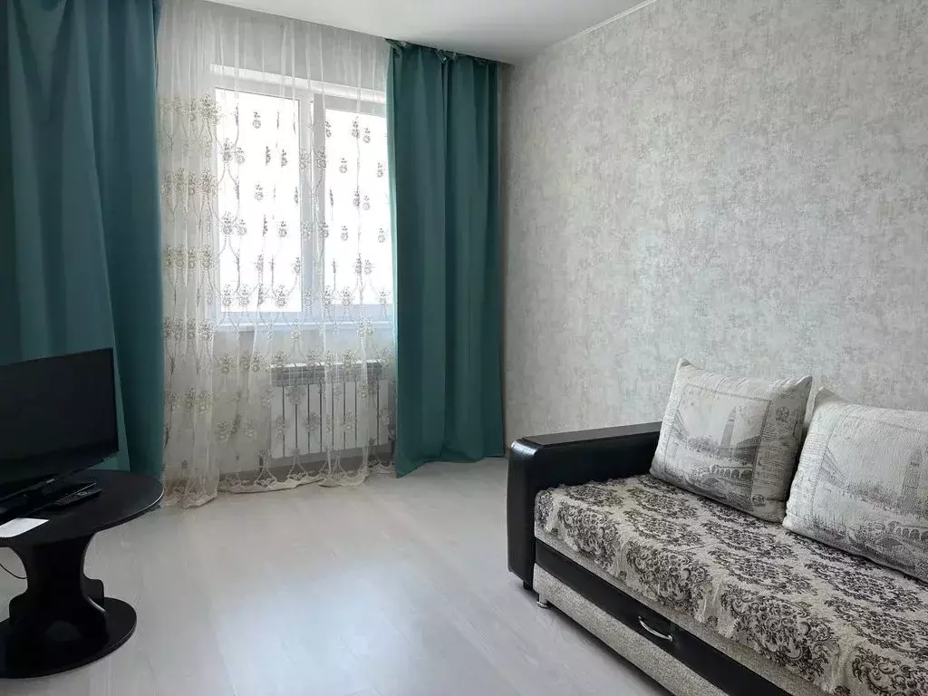 1-к кв. Башкортостан, Уфа Новороссийская ул., 1 (35.0 м) - Фото 0