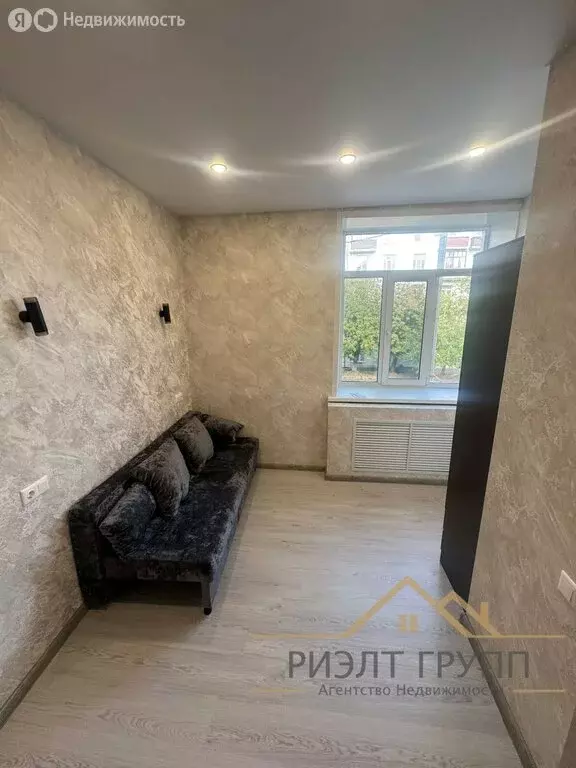 1к в 5-комнатной квартире (18.6 м) - Фото 1