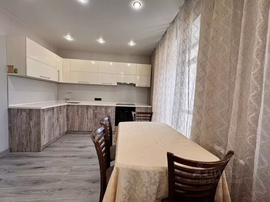 Студия Омская область, Омск ул. 5-я Северная, 124 (40.9 м) - Фото 2