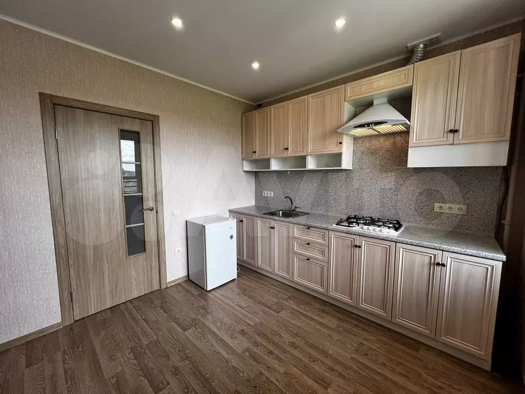 2-к. квартира, 68 м, 4/8 эт. - Фото 0