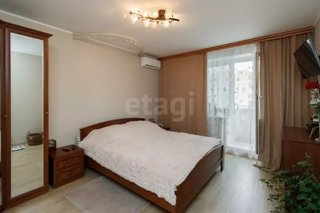 3-к кв. Тюменская область, Тюмень Широтная ул., 146 (92.0 м) - Фото 1