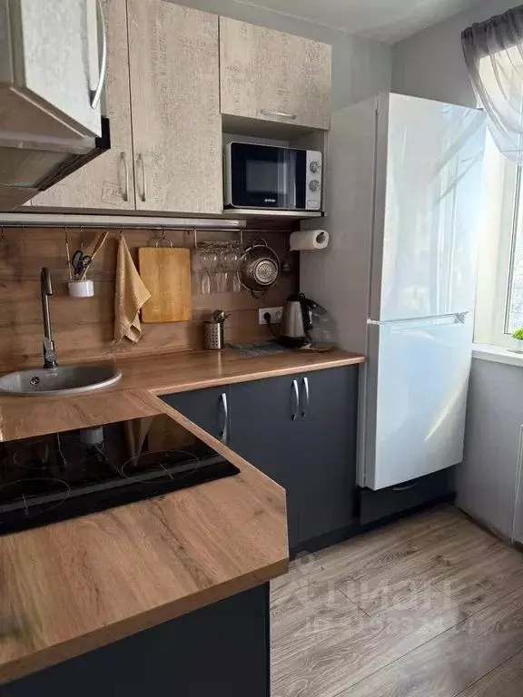 2-к кв. Мурманская область, Мурманск ул. Капитана Буркова, 33 (43.0 м) - Фото 1