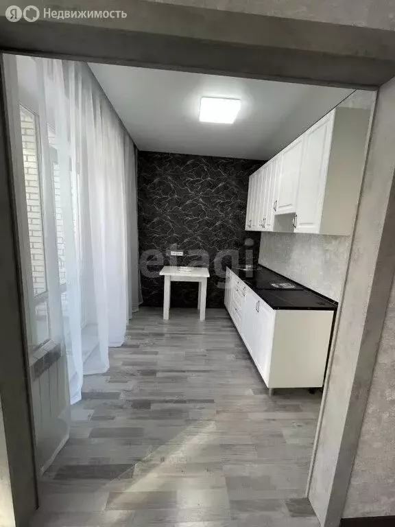 1-комнатная квартира: Абакан, улица Генерала Тихонова, 8 (32.5 м) - Фото 1