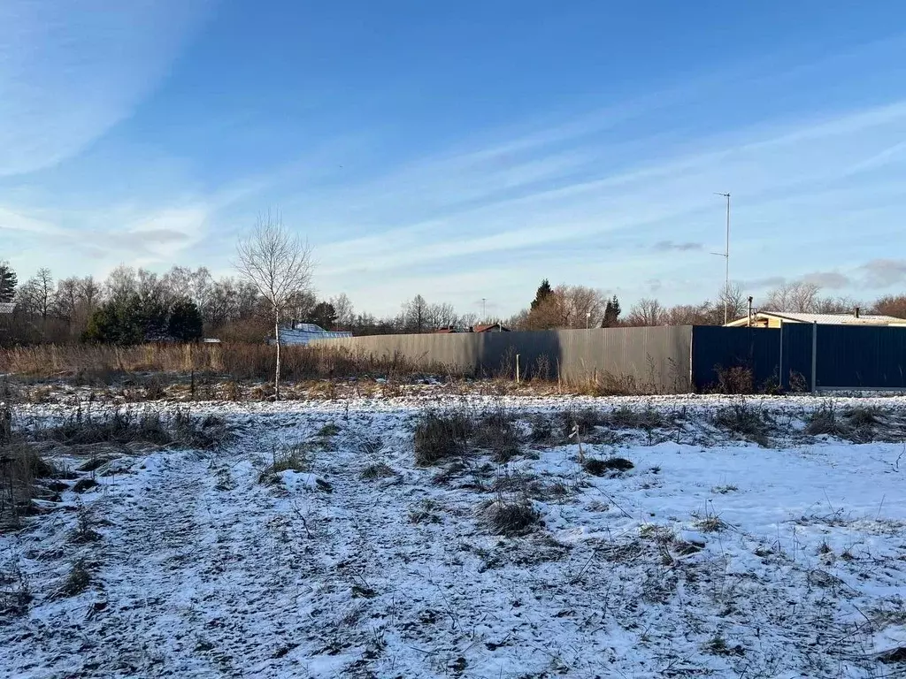 Участок в Московская область, Серпухов городской округ, д. Нижние ... - Фото 1