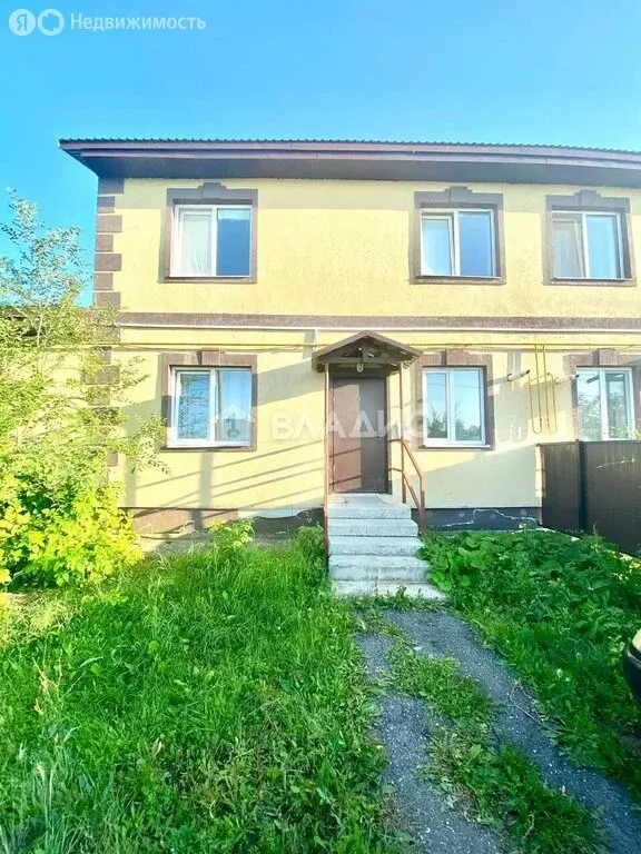 3-комнатная квартира: Горный, Горная улица, 15А (75.8 м) - Фото 1