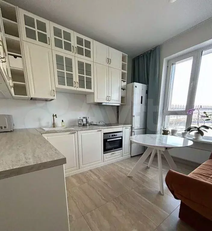1-к. квартира, 60 м, 3/22 эт. - Фото 1