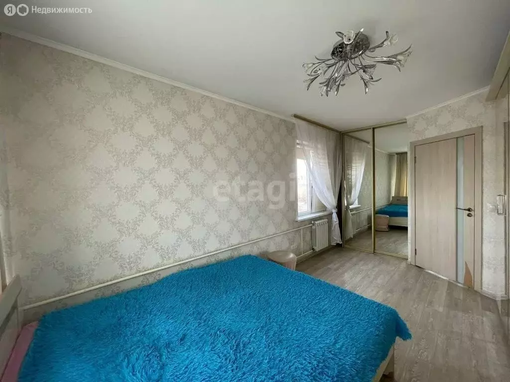 3-комнатная квартира: Новосибирск, улица Ватутина, 9/1 (64 м) - Фото 1