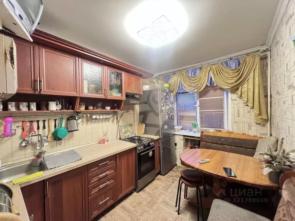 3-к кв. Белгородская область, Старый Оскол Звездный мкр, 1 (61.0 м) - Фото 0