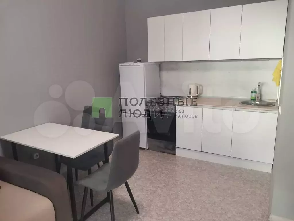 2-к. квартира, 40 м, 15/19 эт. - Фото 0