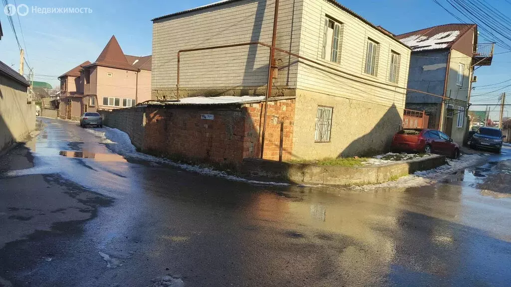 Дом в Республика Дагестан, Махачкала (220 м) - Фото 1