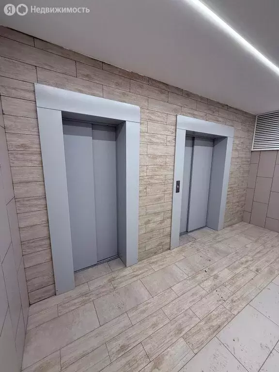 1-комнатная квартира: Красноярск, Ленинградская улица, 5Б (41.1 м) - Фото 0