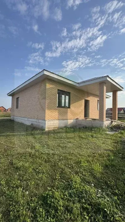 Дом в Башкортостан, Кушнаренковский сельсовет, с. Кушнаренково ул. ... - Фото 2