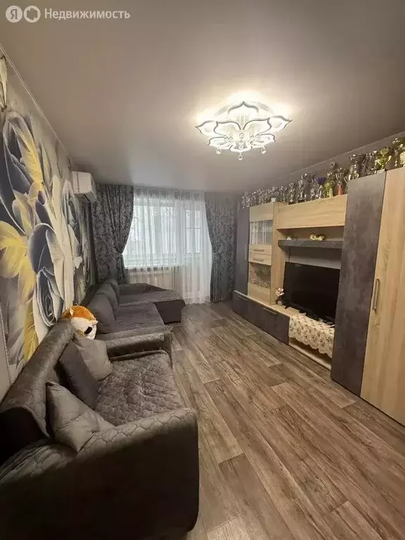 2-комнатная квартира: Нижний Тагил, улица Черных, 48 (41 м) - Фото 1