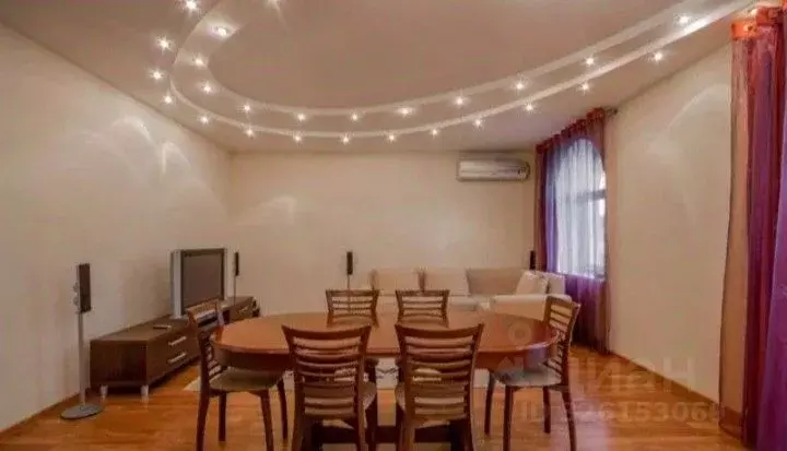 3-к кв. Волгоградская область, Волгоград ул. Мира, 6 (93.0 м) - Фото 2