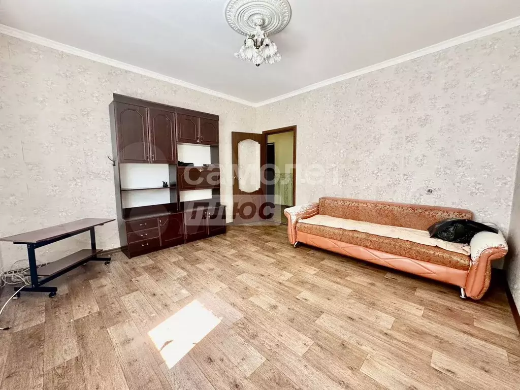 1-к. квартира, 40 м, 3/9 эт. - Фото 1