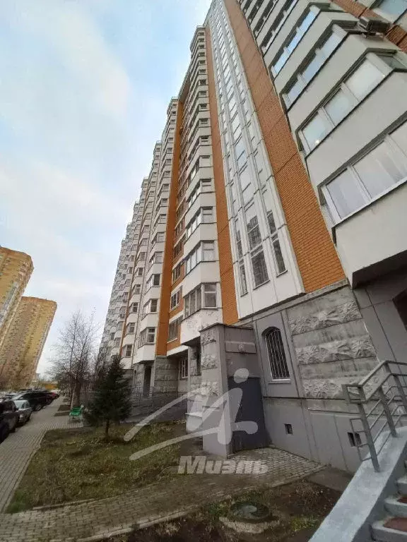 Продается 1-комнатная квартира - Фото 1