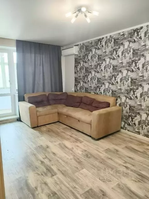 1-к кв. Омская область, Омск бул. Архитекторов, 3/11 (35.0 м) - Фото 1