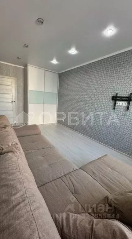 1-к кв. Тюменская область, Тюмень ул. Мельникайте, 2к5 (41.8 м) - Фото 1