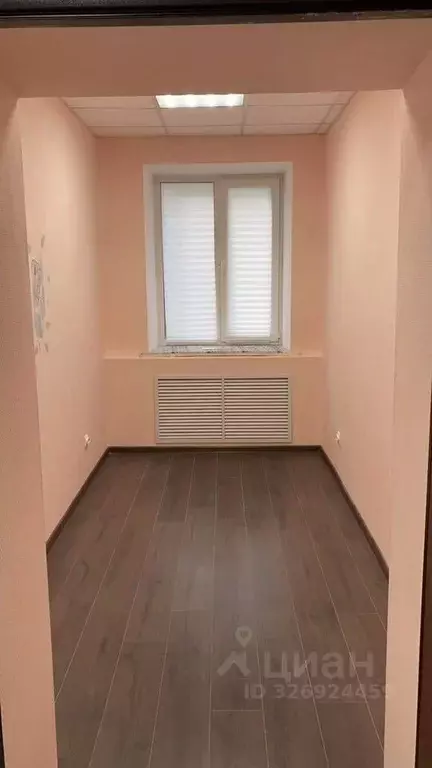 Офис в Свердловская область, Екатеринбург ул. Гагарина, 53А (9 м) - Фото 1