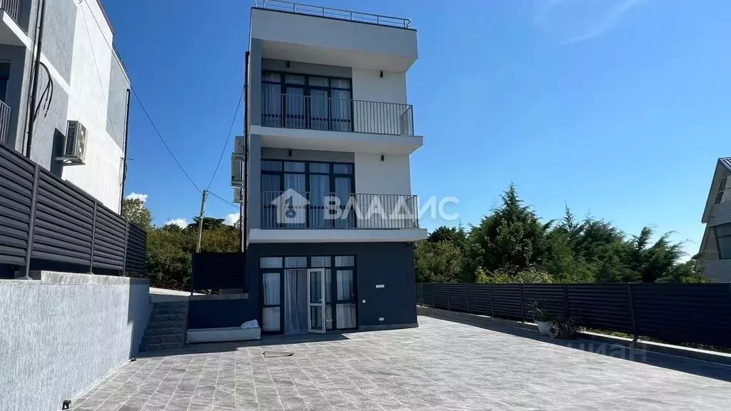 Дом в Краснодарский край, Сочи ул. Ближняя, 14А (175 м) - Фото 0