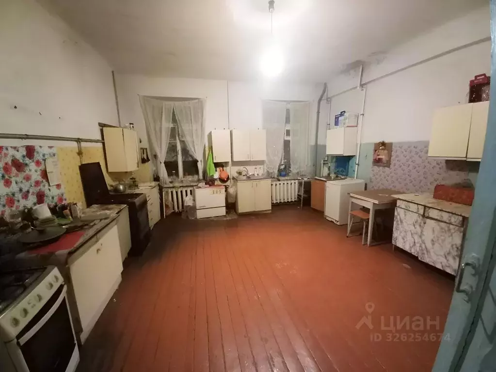 6-к кв. Санкт-Петербург, Санкт-Петербург, Кронштадт Интернациональная ... - Фото 2