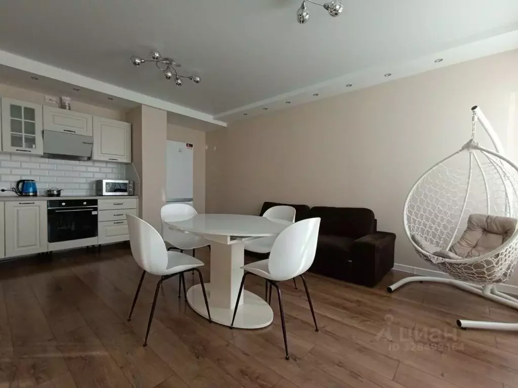 1-к кв. Тюменская область, Тюмень ул. Николая Никитина, 10 (56.0 м) - Фото 2