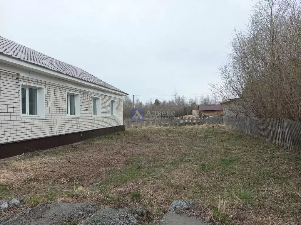 Дом в Тюменская область, с. Ярково пер. Охотников, 10 (112 м) - Фото 1