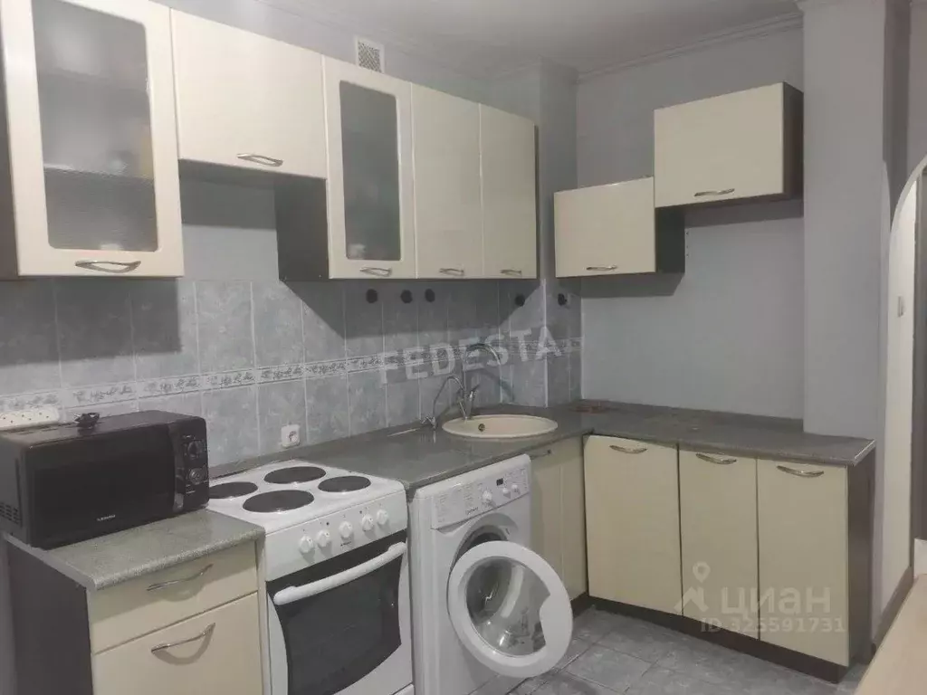 1-к кв. Тюменская область, Тюмень Магаданская ул., 11к1 (34.4 м) - Фото 1