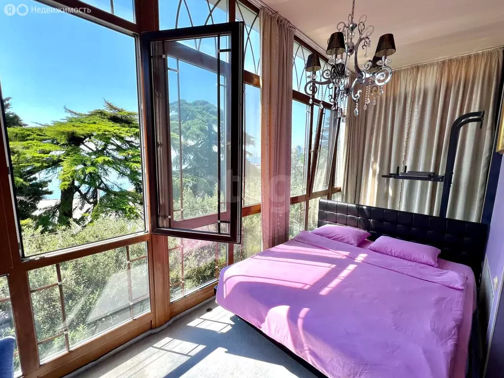 Квартира-студия: Ялта, набережная имени В.И. Ленина, 5 (60 м) - Фото 2