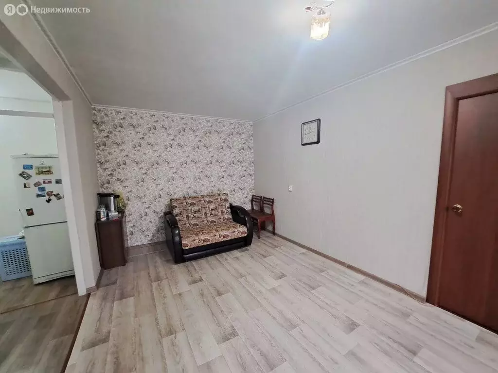 2-комнатная квартира: Кумертау, Вокзальная улица, 18 (46.9 м) - Фото 1