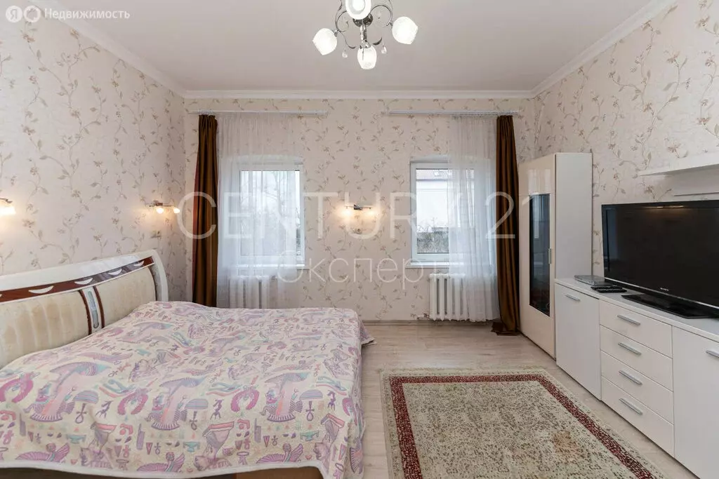 2-комнатная квартира: посёлок городского типа Янтарный, переулок ... - Фото 1