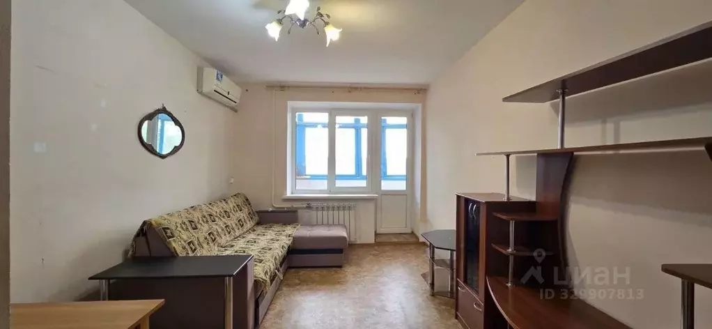 1-к кв. Волгоградская область, Волжский пл. Труда, 19 (29.0 м) - Фото 1