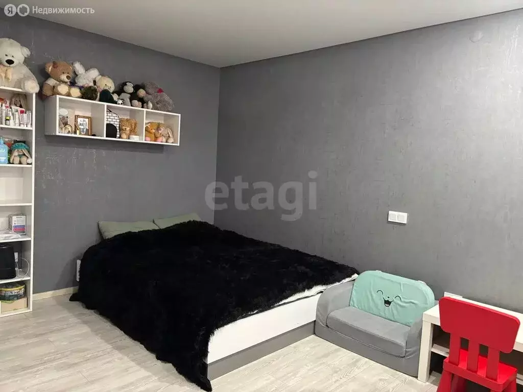 Квартира-студия: Южноуральск, улица Яблочкова, 13А (35.7 м) - Фото 1