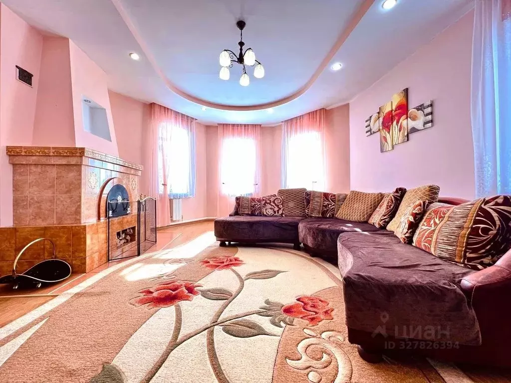 Дом в Томская область, Шегарское с/пос, с. Мельниково  (220 м) - Фото 1