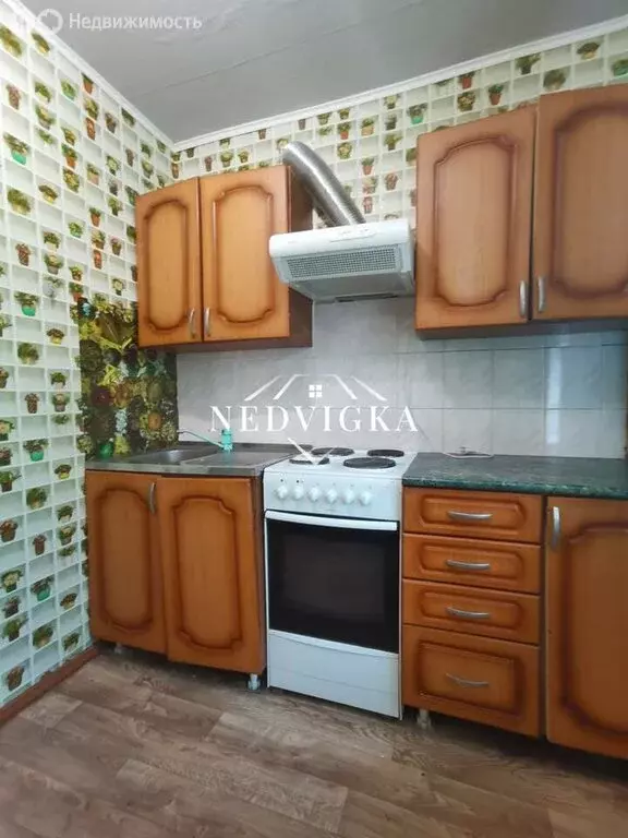 4-комнатная квартира: Нюрба, улица Афанасия Тихонова, 4 (44.1 м) - Фото 1